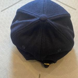 Woolen baseball cap